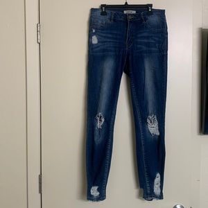 Refuge Skinny Jeans Destroyed Blue size 4